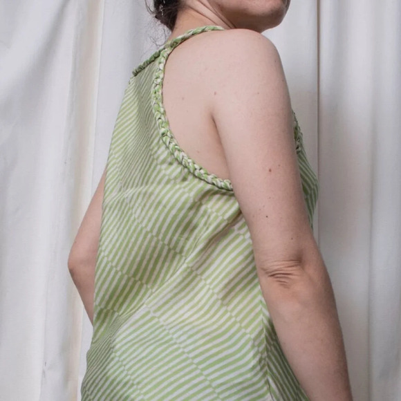 Banana Republic 100% Silk Womens Green Cream Patterned Tank M Woven Trim Y2K VTG - Picture 2 of 10